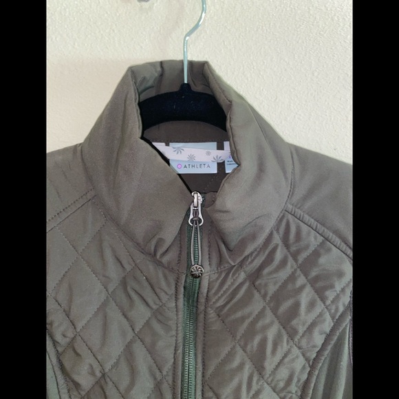 Athleta Vest - Picture 5 of 7